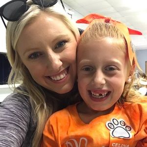 Meet your Posher, Haylee